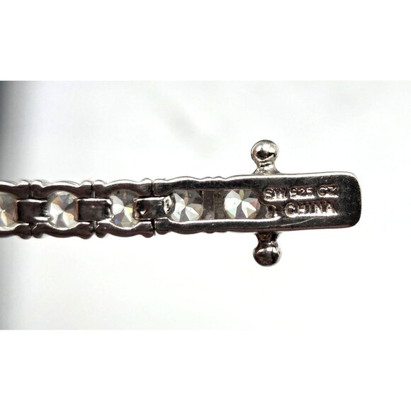 Sterling Silver Tennis Bracelet With CZ Stones Elegant Design For Women Adjustab - Picture 2 of 2